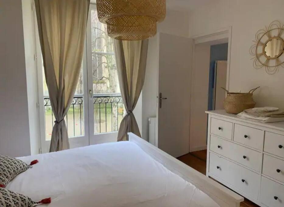 Appartement Calme Centre-Ville. Dieppe Luaran gambar